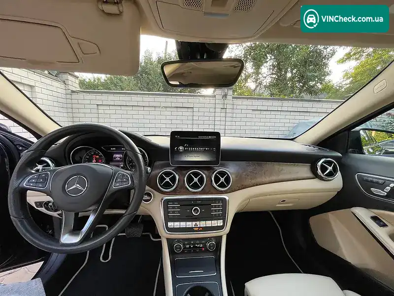 Mercedes-Benz GLA-Class 2018, фото з оголошення 2 з 10, VIN WDCTG4GB8JJ432784