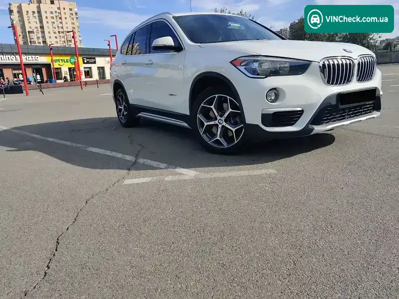 BMW X1 2018, фото з оголошення 2 з 20, VIN WBXHU7C30J5L05107