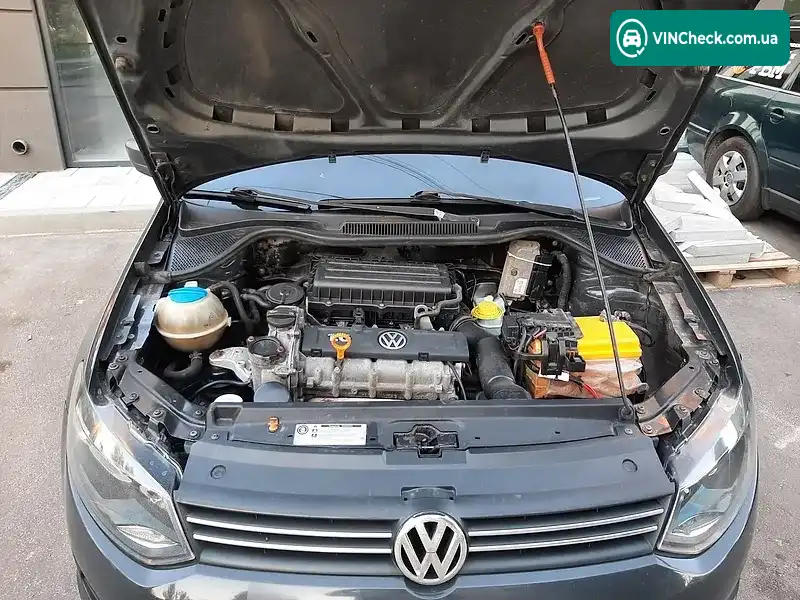 Volkswagen Polo 2012, фото з оголошення 1 з 14, VIN XW8ZZZ61ZCG048529