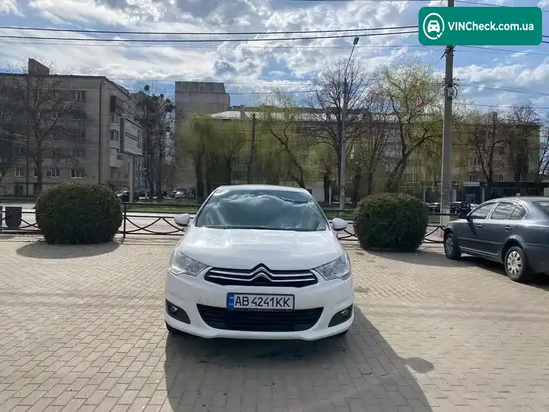 Citroen C4 2012, фото з оголошення 2 з 9, VIN VF7NC9HJCCY600840