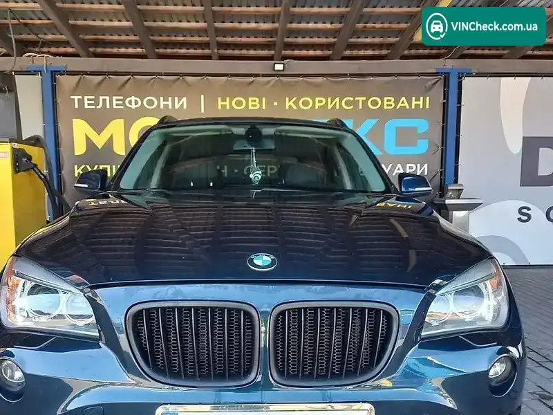 BMW X1 2015, фото з оголошення 2 з 14, VIN WBAVL1C5XFVY39009