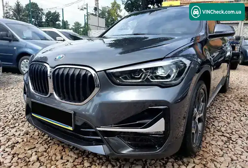 BMW X1 2016, фото з оголошення 2 з 21, VIN WBXHT3C37G5E51527