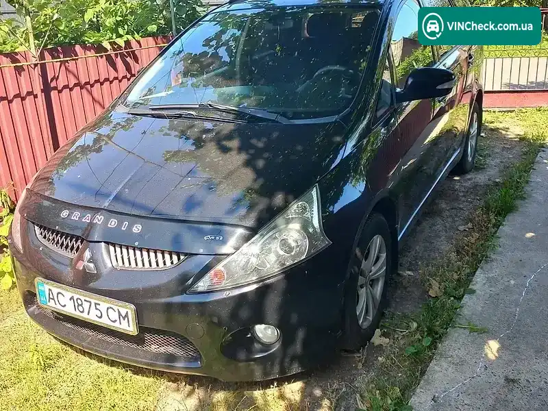 Mitsubishi Grandis 2008, фото з оголошення 2 з 8, VIN JMBLNNA4W8Z000547