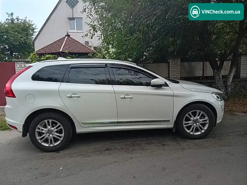 Volvo XC60 2014, фото з оголошення 2 з 10, VIN YV1DZ73BDF2689910