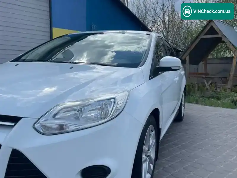 Ford Focus 2013, фото з оголошення 2 з 13, VIN WF0MXXGCBMDD06539
