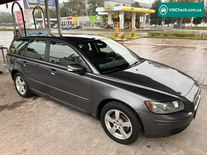 Volvo V50 2006, фото з оголошення 1 з 20, VIN YV1MW204262223188