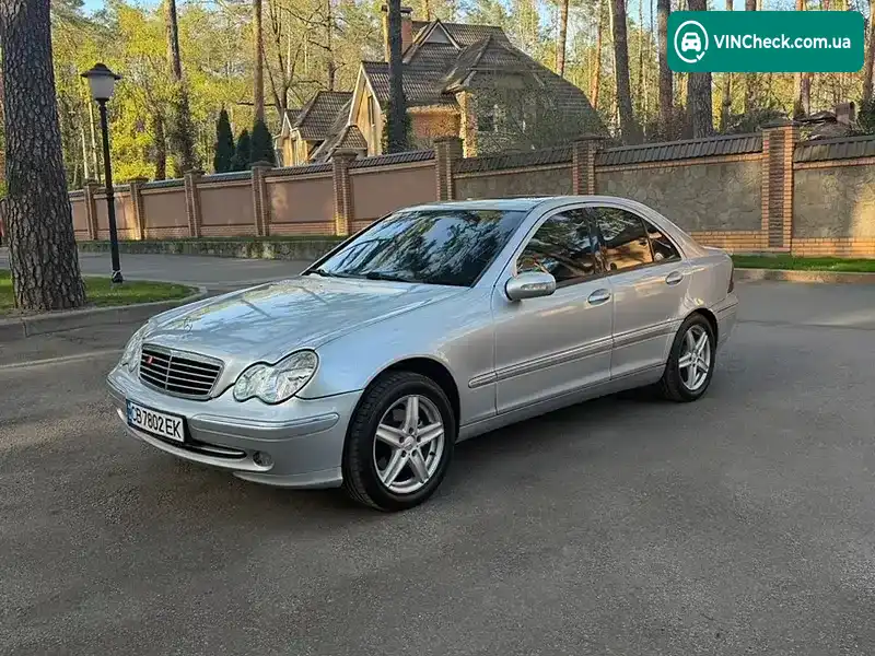Mercedes-Benz C-Class 2002, фото з оголошення 1 з 16, VIN WDB2030351A267193