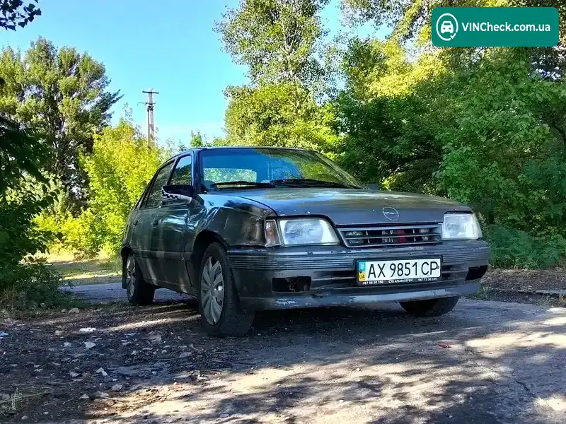Opel Kadett 1987, фото з оголошення 1 з 6, VIN W0L000049H5250232