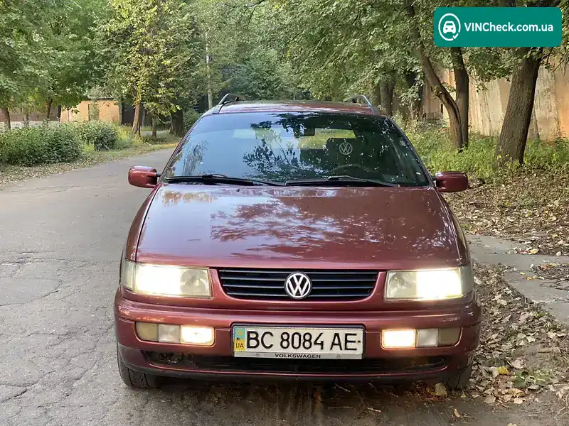 Volkswagen Passat 1996, фото з оголошення 2 з 20, VIN WVWZZZ3AZTE021592