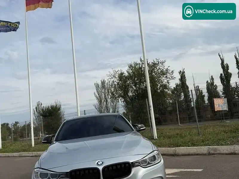 BMW 3 Series 2014, фото з оголошення 1 з 13, VIN WBA3A5C5XEP602964