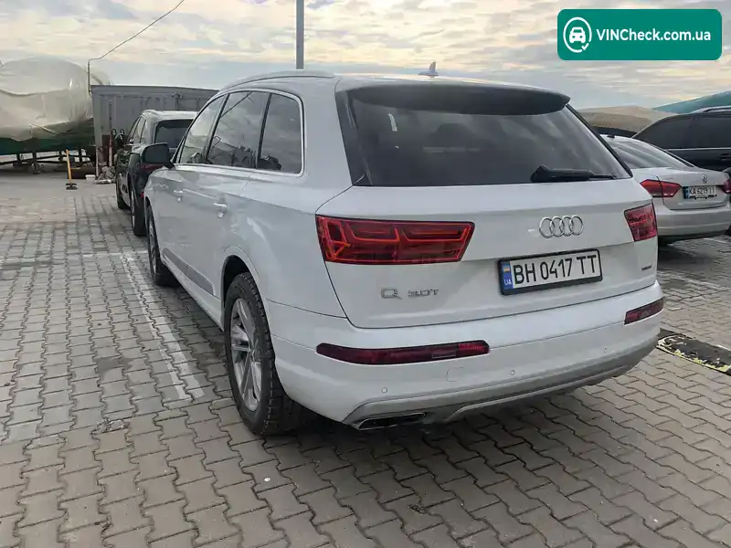 Audi Q7 2017, фото з оголошення 2 з 10, VIN WA1LAAF70JD015476