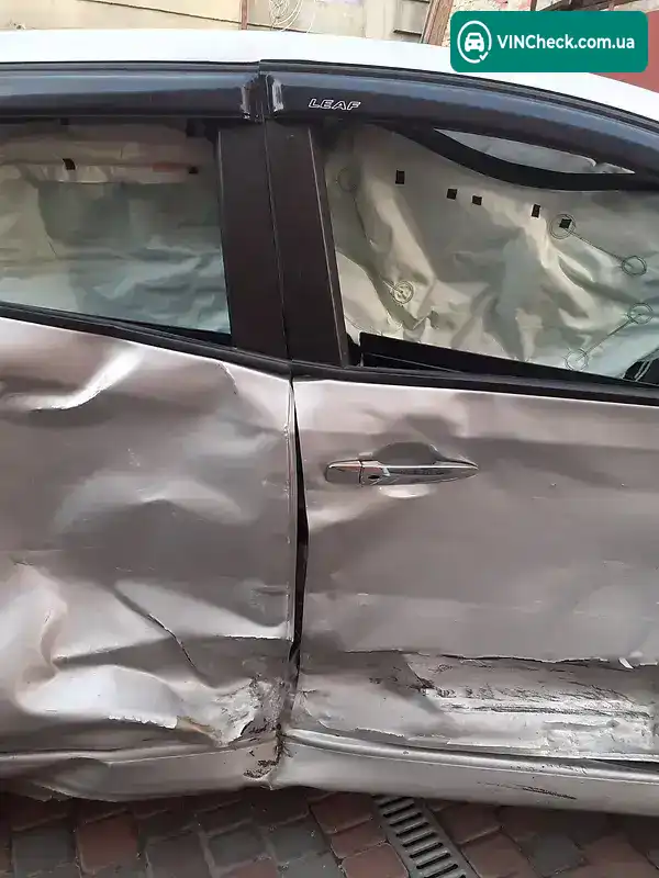 Nissan Leaf 2016, фото з оголошення 2 з 9, VIN 1N4BZ0CP7GC312225