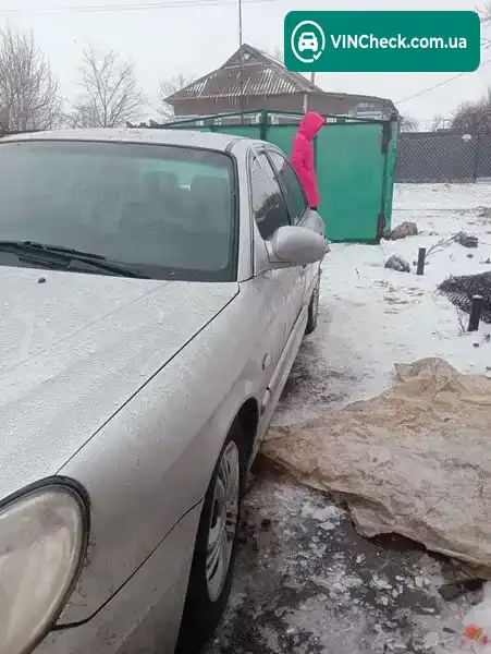 Hyundai Sonata 2004, фото з оголошення 2 з 9, VIN KMHEM41BP5A168408