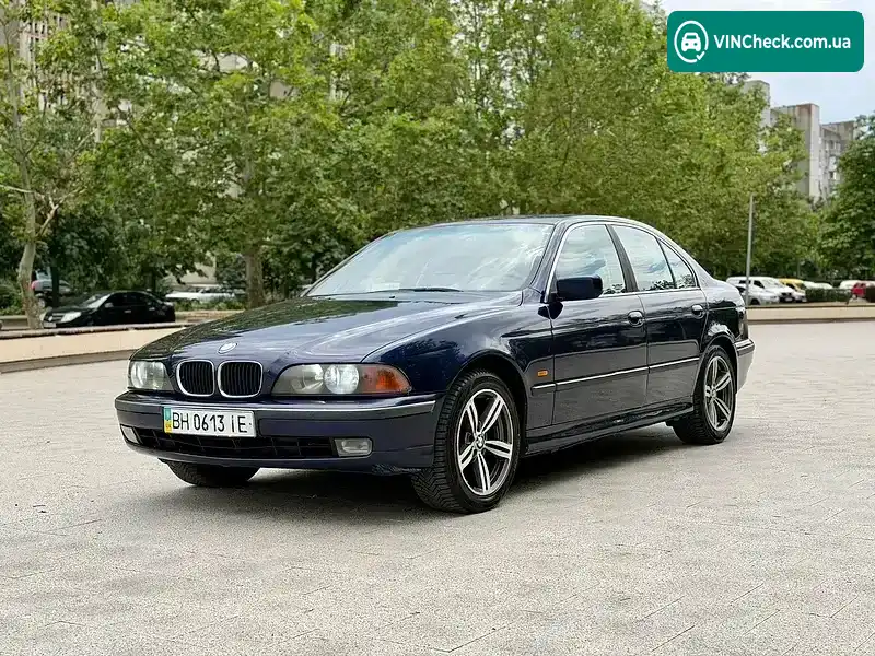 BMW 5 Series 1997, фото з оголошення 1 з 13, VIN WBADD11080BN50378
