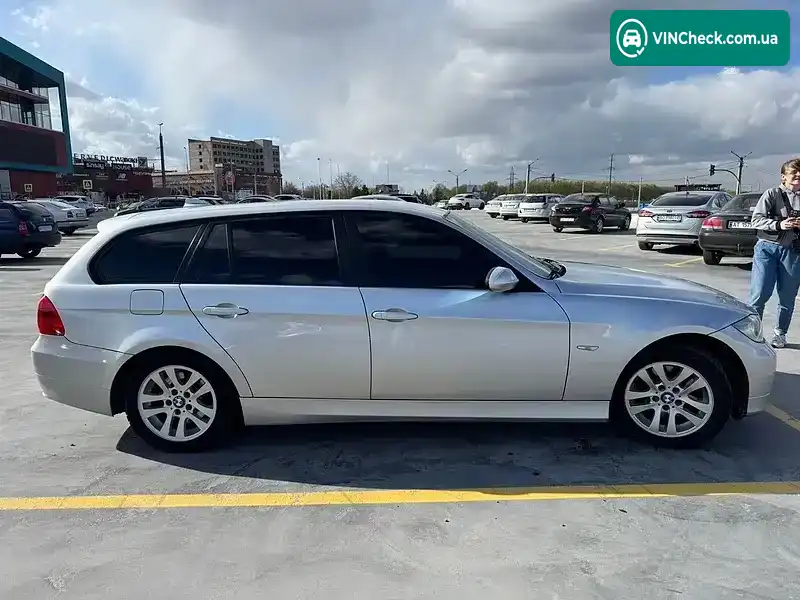 BMW 3 Series 2008, фото з оголошення 2 з 20, VIN WBAVU51070A320431