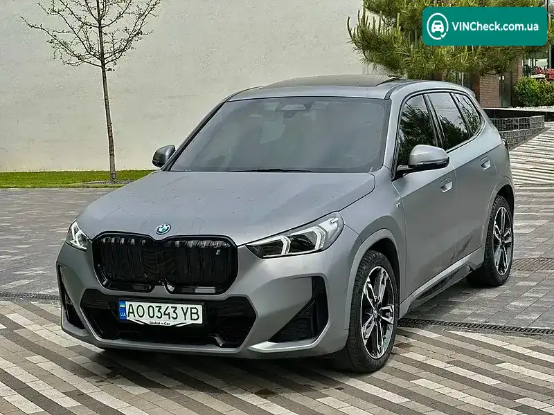 BMW iX1 2023, фото з оголошення 1 з 19, VIN WBY61EF0705X91723