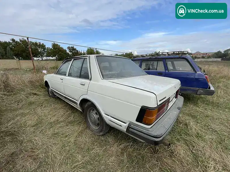 Nissan Bluebird 1983, фото з оголошення, VIN VY910023383000000