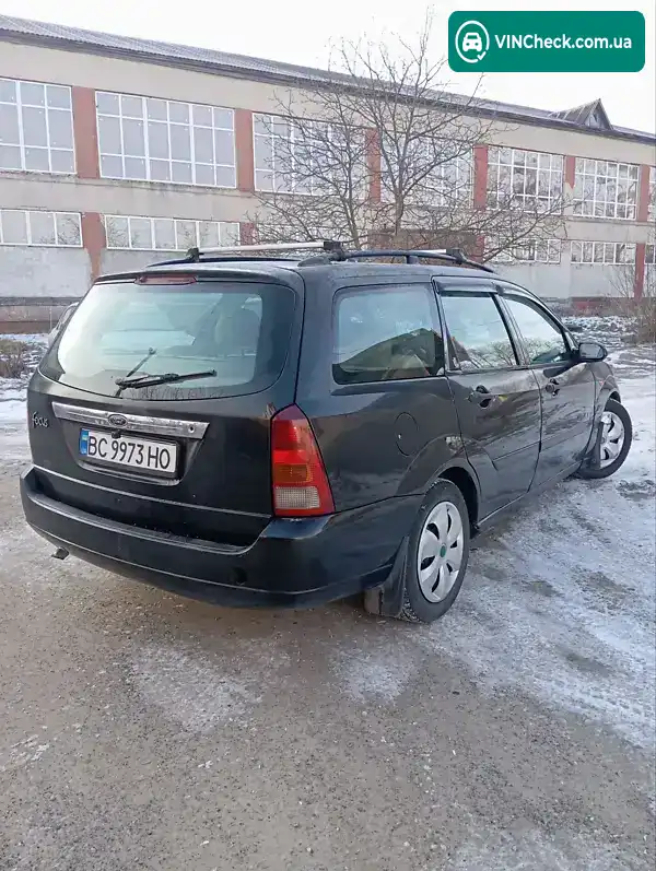 Ford Focus 2000, фото з оголошення 2 з 9, VIN WF0NXXGCDN1P70514