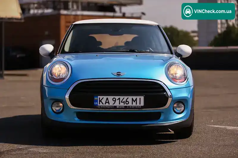 MINI Hatch 2015, фото з оголошення 2 з 20, VIN WMWXP5C5XG2D14462