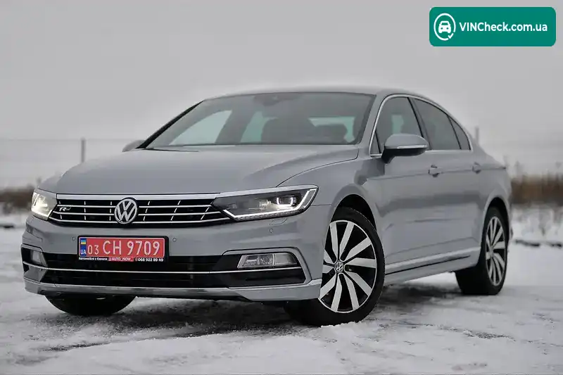 Volkswagen Passat 2019, фото з оголошення 1 з 20, VIN WVWZZZ3CZKE035115