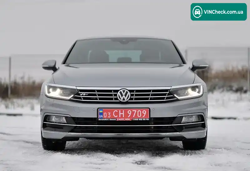 Volkswagen Passat 2019, фото з оголошення 2 з 20, VIN WVWZZZ3CZKE035115