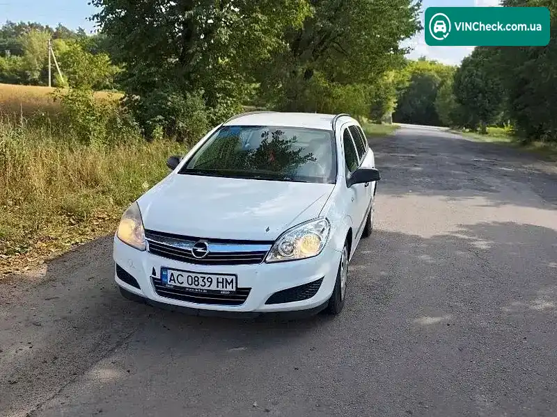Opel Astra 2009, фото з оголошення 2 з 9, VIN W0L0AHL3592067775