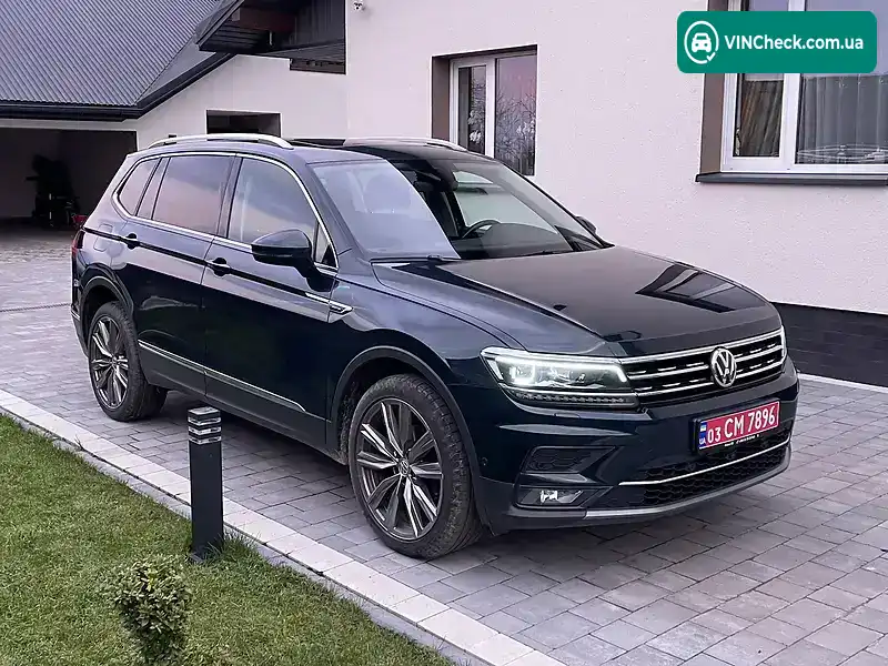 Volkswagen Tiguan 2018, фото з оголошення 2 з 20, VIN WVGZZZ5NZJM178561