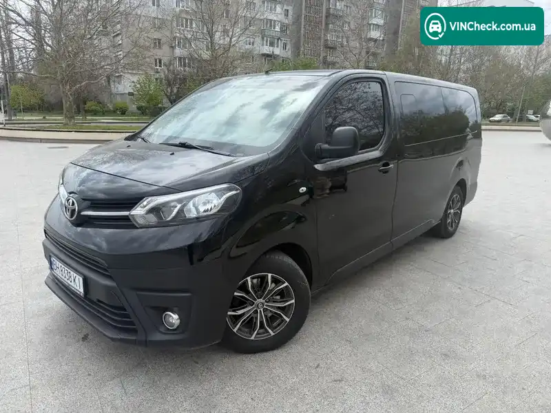 Toyota Proace 2018, фото з оголошення 2 з 17, VIN YARVEAHXHGZ123059