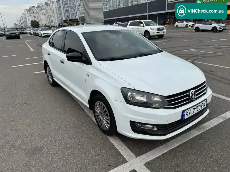 Volkswagen Polo 2018, фото з оголошення 2 з 13, VIN XW8ZZZ61ZKG018855