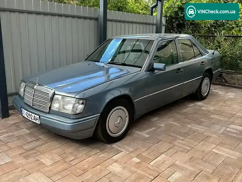 Mercedes-Benz E-Class 1993, фото з оголошення 2 з 20, VIN WDB1240221B926225