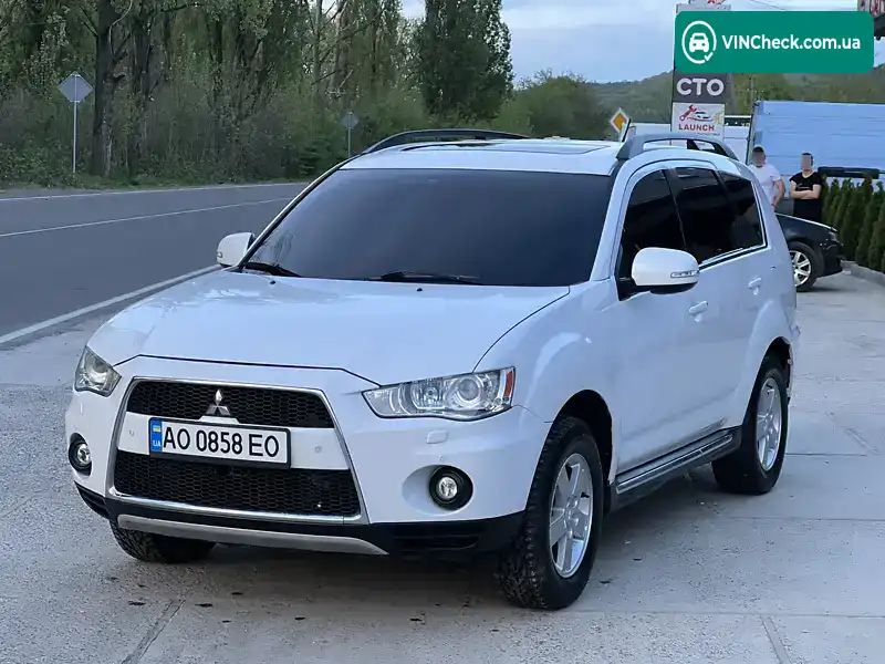 Mitsubishi Outlander 2010, фото з оголошення 2 з 20, VIN JMBXMCW7WAF001383
