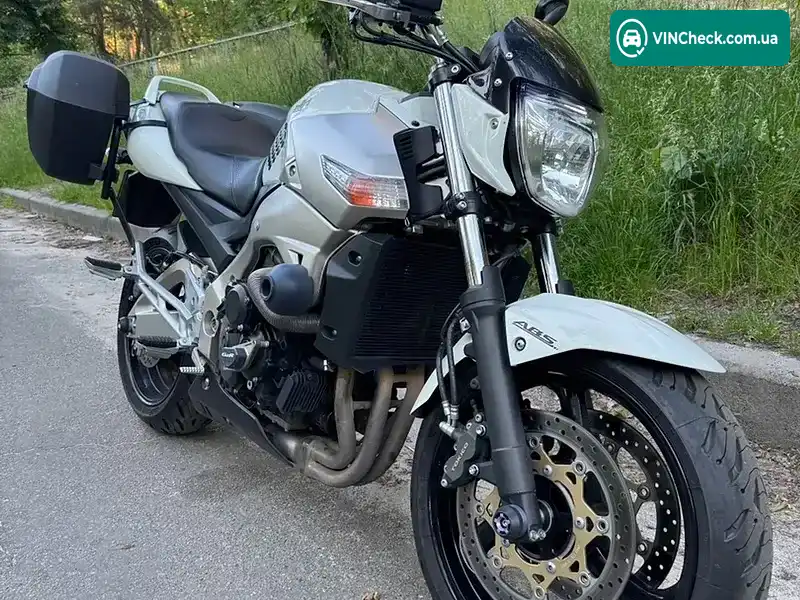 Suzuki GSR 600 2009, фото з оголошення 1 з 6, VIN JS1B9112100109147