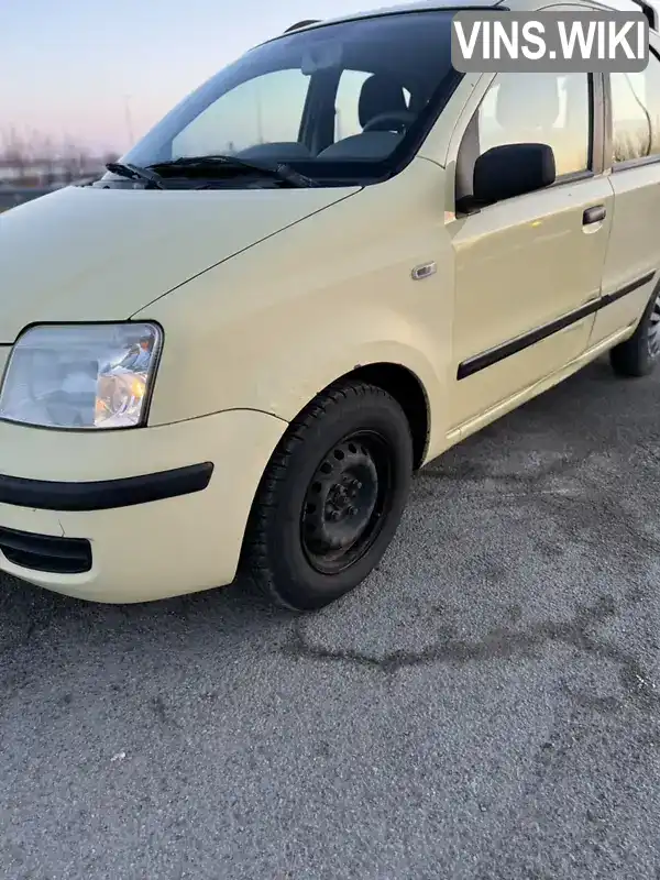 Fiat Panda 2005, фото з оголошення 2 з 21, VIN ZFA16900000550158