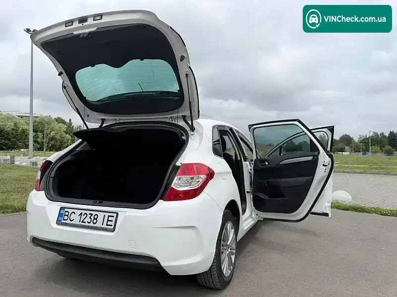 Citroen C4 2012, фото з оголошення 1 з 20, VIN VF7NC9HR8CY508218