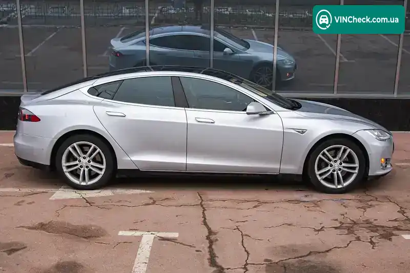 Tesla Model S 2014, фото з оголошення 2 з 18, VIN 5YJSA1H1XEFP58414
