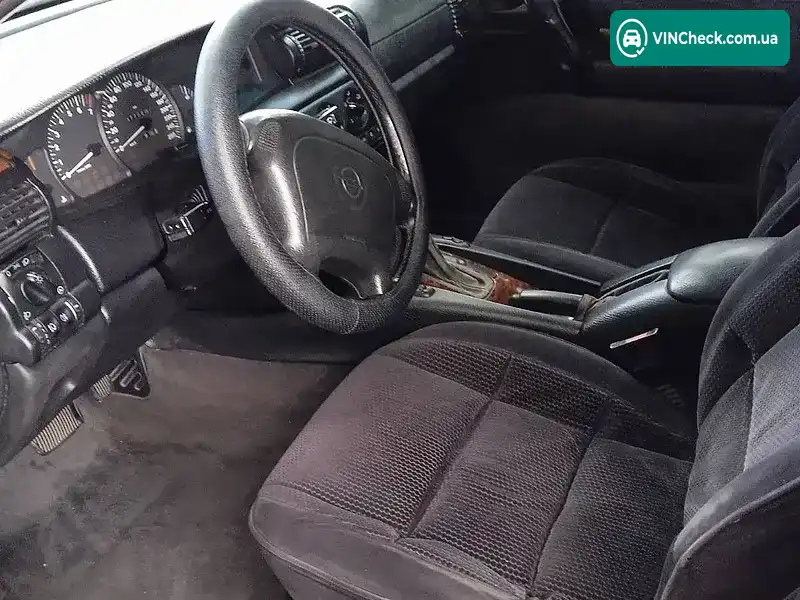 Opel Omega 1994, фото з оголошення 2 з 7, VIN W0L000027R1161112
