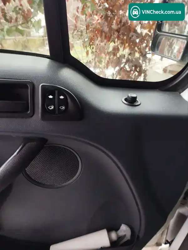 Ford Transit Connect 2010, фото з оголошення 2 з 20, VIN WF0UXXTTPUAB27447
