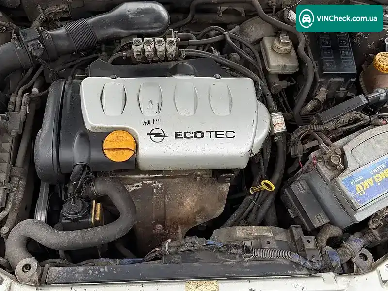 Opel Vectra 1998, фото з оголошення 1 з 6, VIN W0L0JBF19W1324178