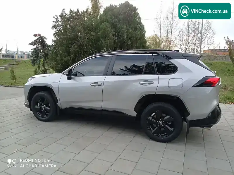 Toyota RAV4 2021, фото з оголошення 1 з 20, VIN JTMW23FVX0D517629