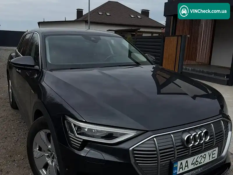 Audi e-tron 2020, фото з оголошення 1 з 20, VIN WAUZZZGE2LB036832