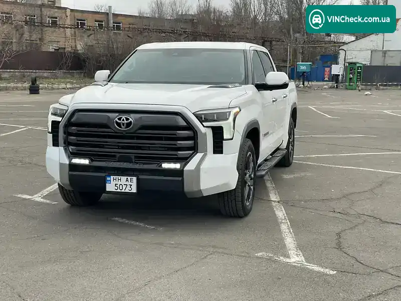 Toyota Tundra 2022, фото з оголошення 2 з 21, VIN 5TFJC5AB9NX001199
