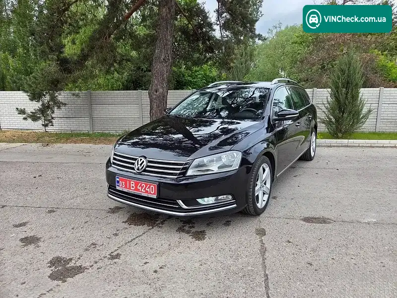 Volkswagen Passat 2013, фото з оголошення 2 з 20, VIN WVWZZZ3CZCE135891