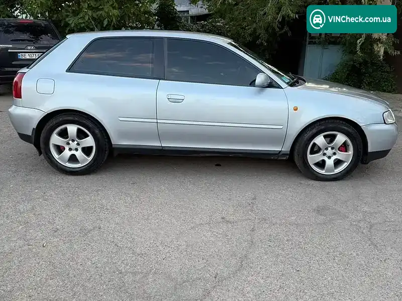 Audi A3 1999, фото з оголошення 2 з 13, VIN WAUZZZ8LZXA068014