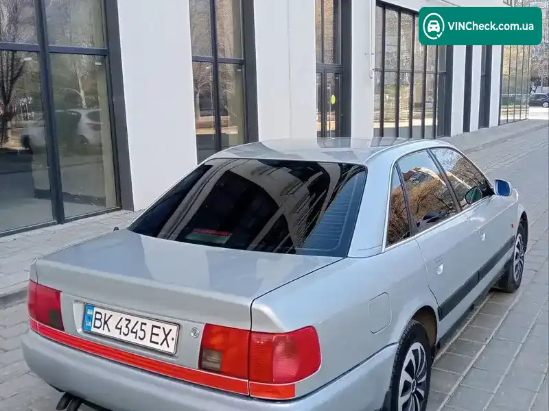 Audi A6 1997, фото з оголошення 2 з 14, VIN WAUZZZ4AZVN051081