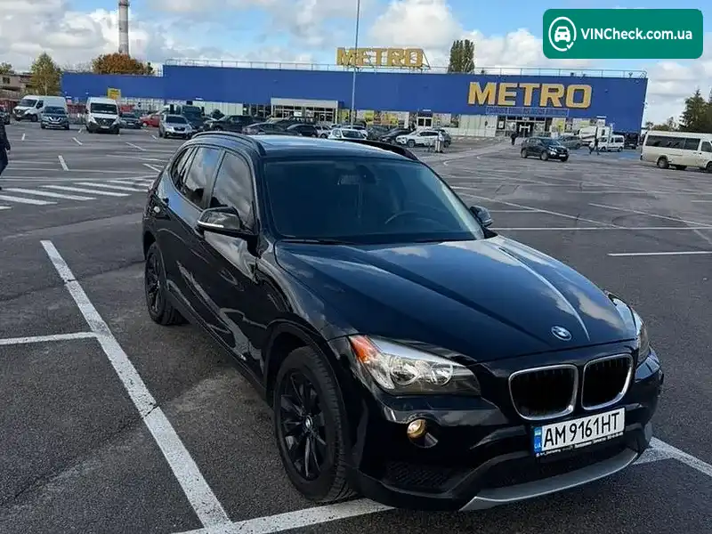 BMW X1 2014, фото з оголошення 2 з 20, VIN WBAVL1C51EVY23134