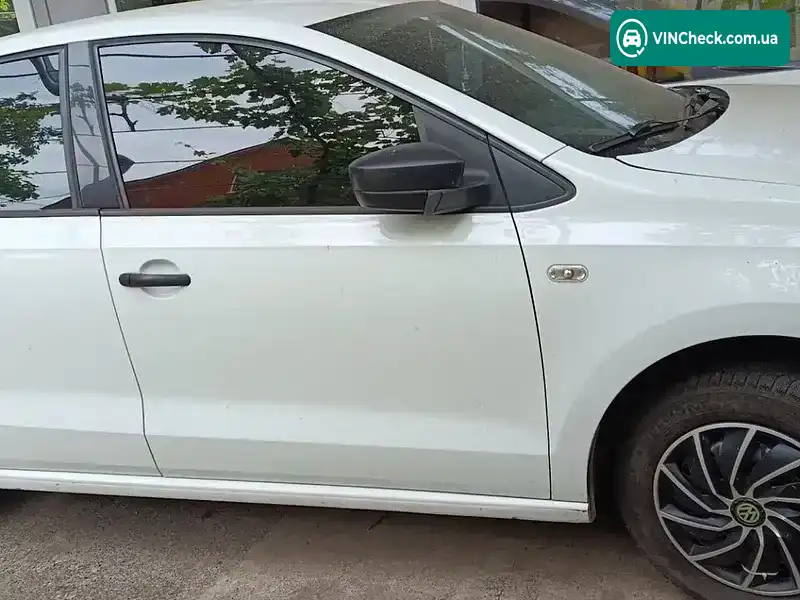 Volkswagen Polo 2018, фото з оголошення 1 з 20, VIN XW8ZZZ61ZJG066278