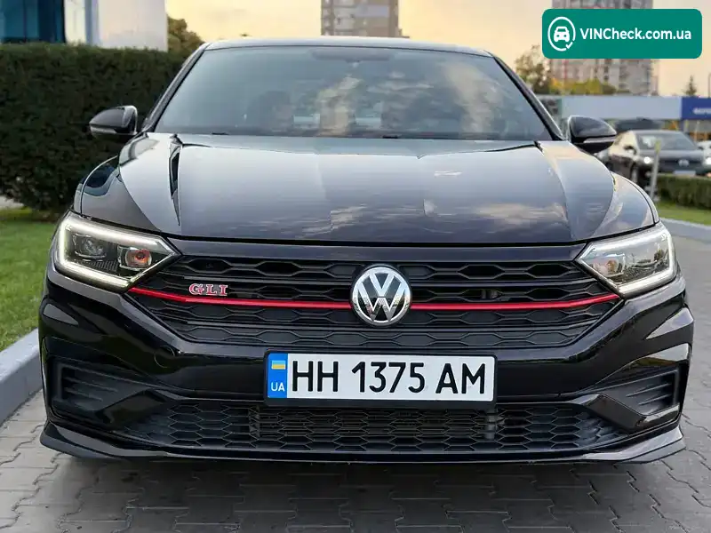 Volkswagen Jetta 2019, фото з оголошення 2 з 20, VIN 3VW5T7BU8KM182677