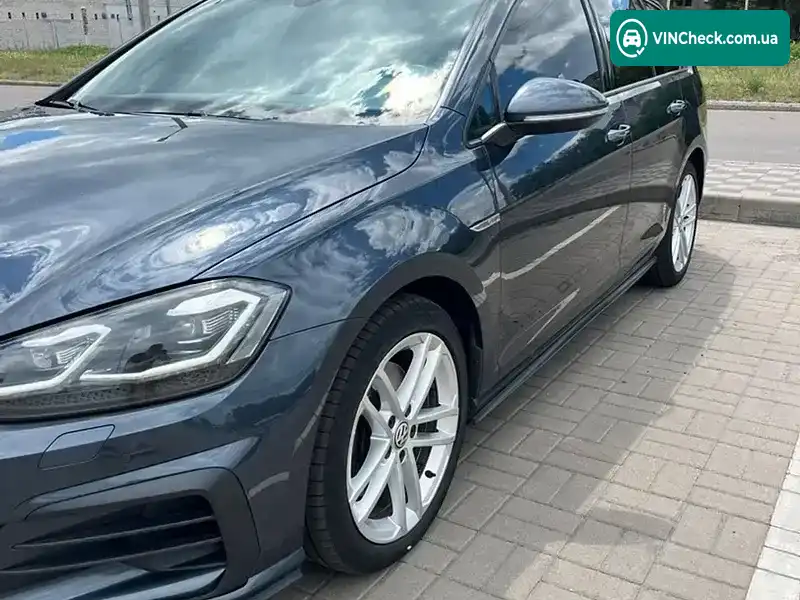 Volkswagen Golf 2019, фото з оголошення 2 з 20, VIN WVWZZZAUZKP556457