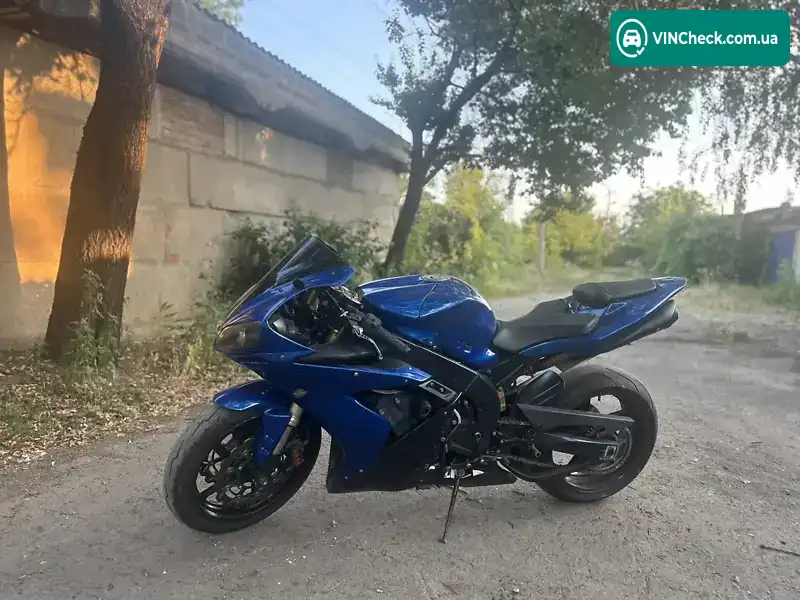 Yamaha YZF R1 2006, фото з оголошення 1 з 6, VIN JYARN15E76A000157
