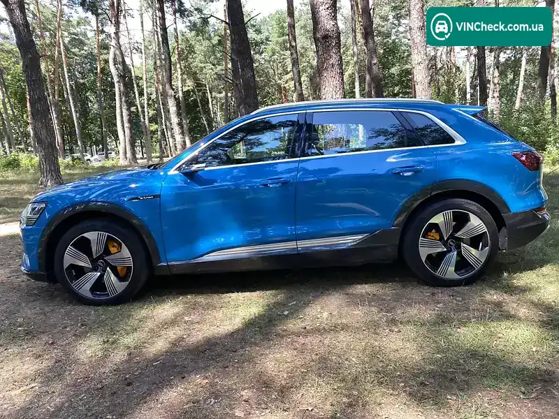 Audi e-tron 2019, фото з оголошення 1 з 20, VIN WAUZZZGE4KB004446